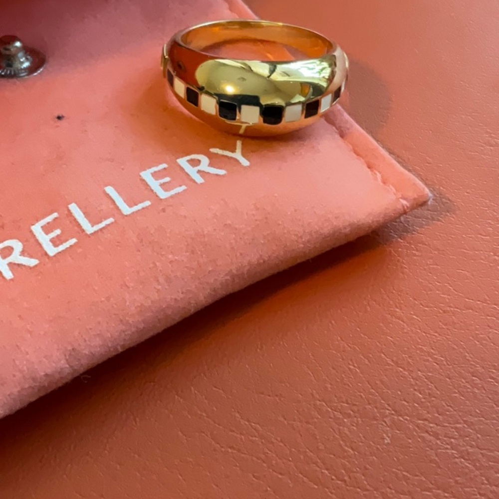 Rellery Checker line ring